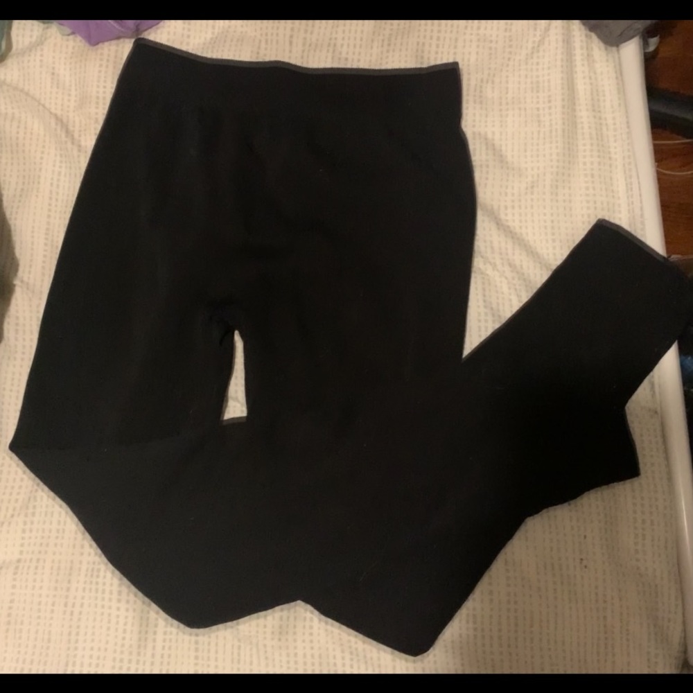 Black leggings, thick